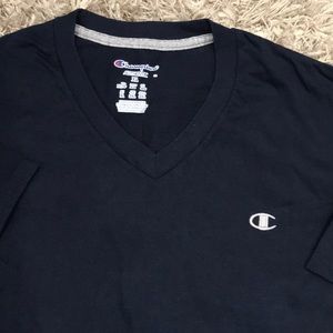 Navy Blue v-neck Champion t-shirt Size XL.